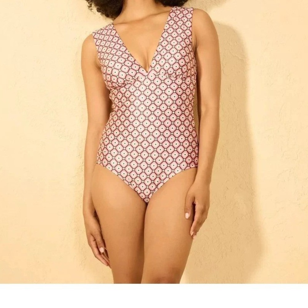 Shade & Shore One Piece Swimsuit M 8-10 Pink Geometric Print Plunge Neck NWT